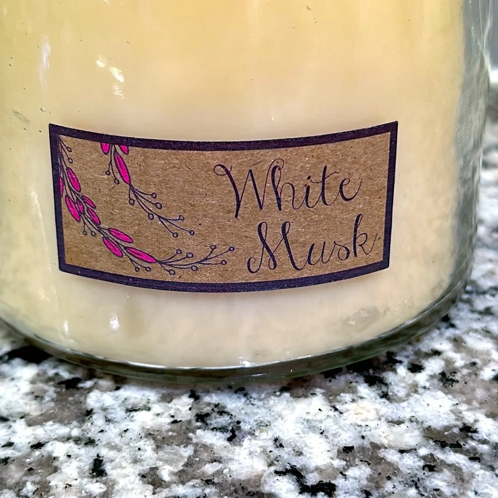 ECO Wix White Musk Yellow Poured Candle 15 Oz Made‎ in USA